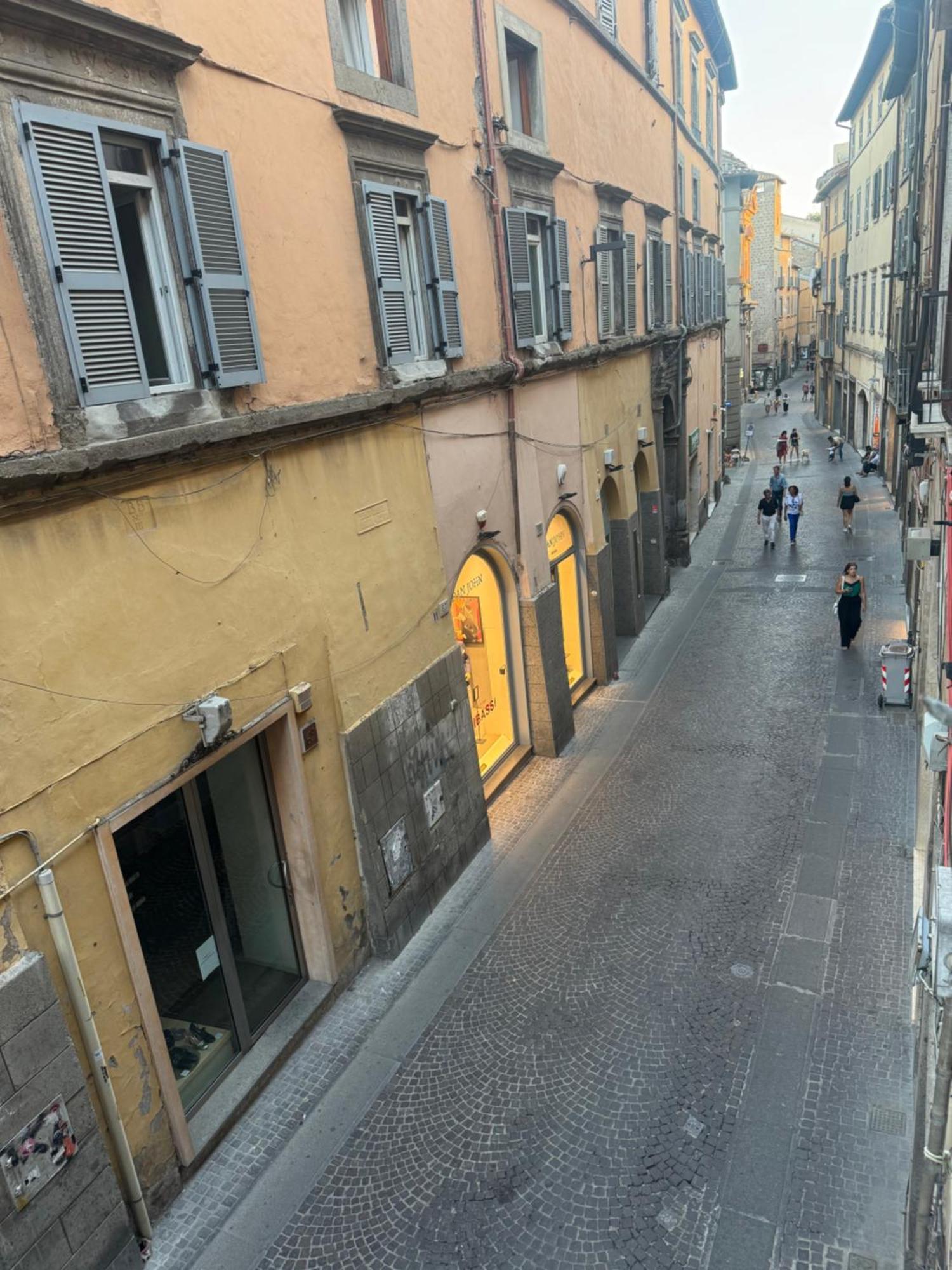 Antica Residenza Del Corso Viterbo Appartamento Vittorio Emanuele Eksteriør bilde